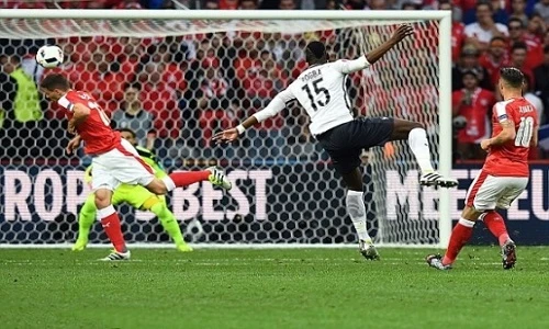 Euro 2016 Pháp 0 - 0 Thụy Sĩ: Dắt tay nhau đi tiếp 
