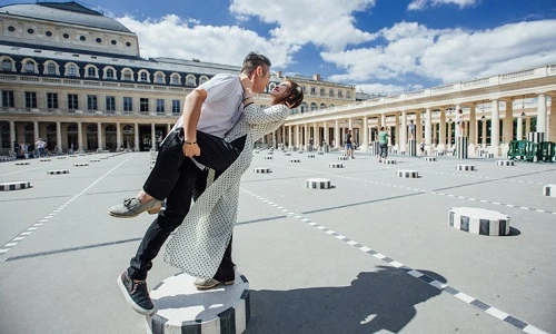 Yêu nàng ngọt ngào, chàng vốn khô khan dần trở nên "sến sẩm"