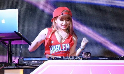 Cô nàng từ diễn viên ballet trở thành nữ DJ nổi nhất