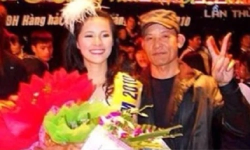 Lộ ảnh quá khứ kém xinh của tình mới Cường Đô la