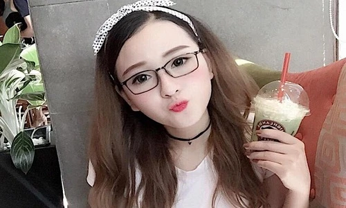 Cô gái Đà Nẵng đa tài, xinh như mộng hớp hồn dân mạng