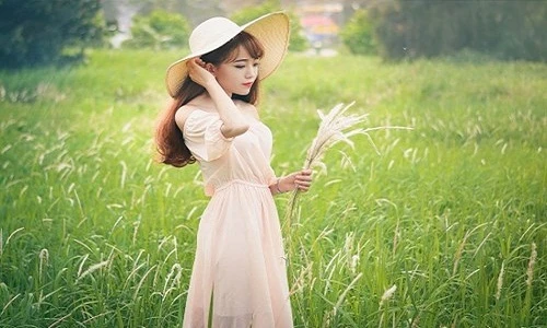 Nữ sinh dân tộc Tày xinh xắn của trường Báo