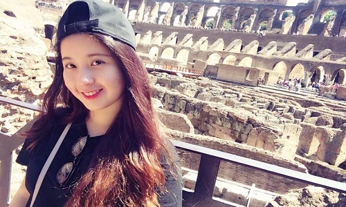 Nữ sinh Việt xinh như mộng học trường top “khủng” thế giới