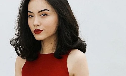 Vẻ đẹp cuốn hút của cô nàng được ví "bản sao Hà Tăng"