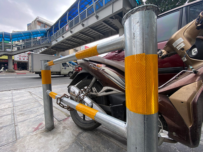 Hay trở thành nơi "giữ" xe máy.