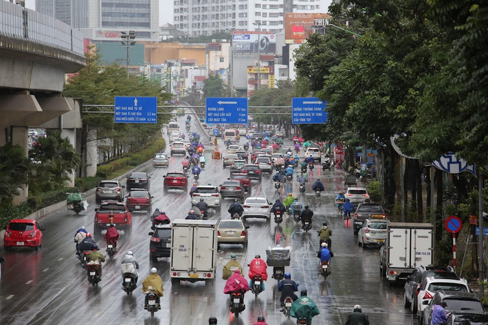 Từ chiều qua (18/2), khu vực Hà Nội bắt đầu đón khối không khí lạnh. Đây là đợt rét đậm nhất từ đầu mùa Đông đến nay.