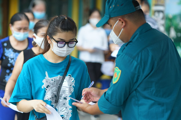 Đây là một trong những điểm tiêm vắc xin trong kế hoạch tiêm toàn dân thuộc quận Đống Đa.