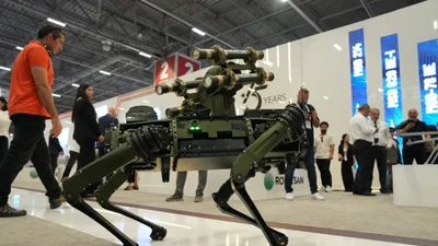 Thổ Nhĩ Kỳ trình làng robot chó chiến đấu, có thể mang theo tên lửa dẫn đường