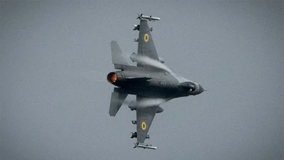 F-16 Ukraine bị bắn hạ bởi "mắt thần" trên không của Nga