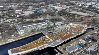 Nga từ bỏ tàu sân bay duy nhất của mình?