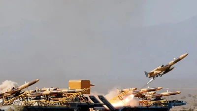 Iran bắt đầu tấn công trả đũa Israel