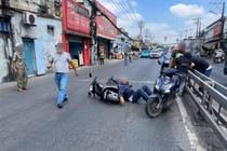 Khởi tố hai người đàn ông rượt đuổi, đánh nhau trên đường ở TP HCM