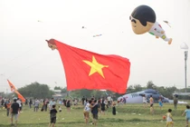 Rợp trời những cánh diều gây "thương nhớ" ở TP HCM 