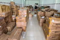 Triệt phá “đại công xưởng” sản xuất mỹ phẩm giả gắn mác ngoại nhập