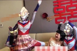 Cô dâu từ tròn mắt bởi sự xuất hiện của nhân vật này