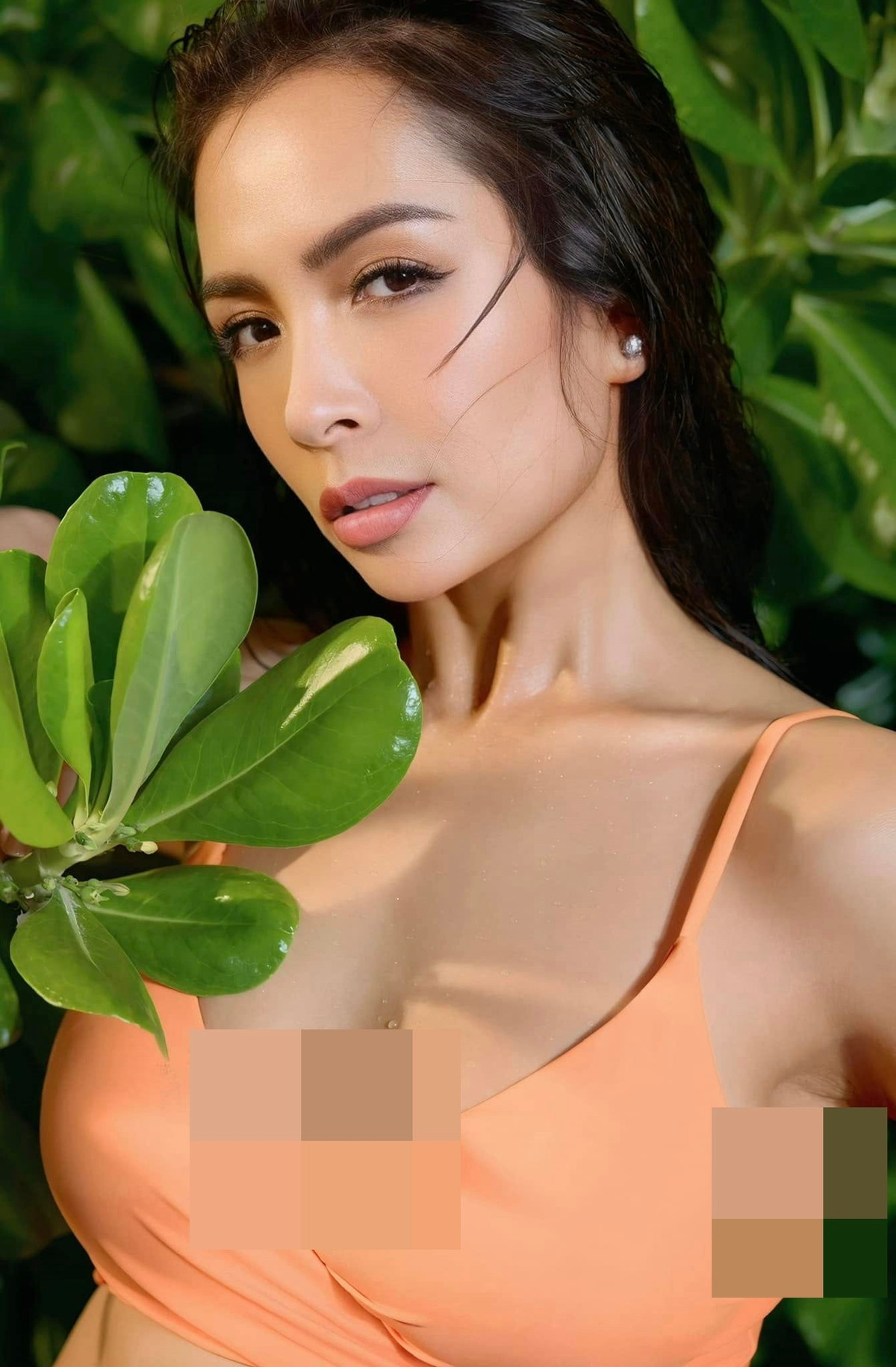 Thúy Hằng sở hữu gương mặt sắc sảo với đôi mắt sâu có hồn, sống mũi cao và thần thái chững chạc, cuốn hút. Ảnh: FB Thúy Hằng.