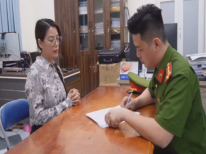 Trương Ngọc Ánh vừa bị khởi tố, bắt tạm giam điều tra về hành vi “Lạm dụng tín nhiệm chiếm đoạt tài sản”. Ảnh: Tiền Phong.