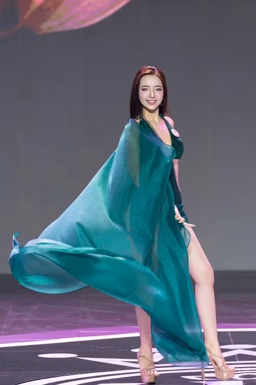 Thanh Bình sở hữu gương mặt đậm chất Á Đông, nụ cười ngọt ngào. Ảnh: FB Thanh Bình.