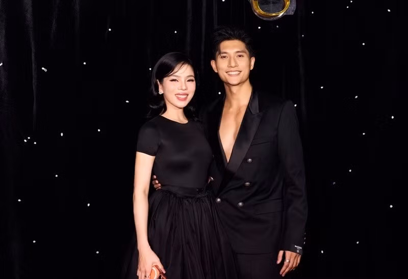 Lâm Bảo Châu chia sẻ trên Người Đưa Tin, mỗi vai diễn đến với anh đều là một cơ hội để học hỏi, đồng thời cũng là những bước tiến trong hành trình nghệ thuật của bản thân. Chính vì vậy, bạn trai Lệ Quyên trân trọng cơ hội tham gia Chị ngã em nâng. Ảnh: FB Lâm Bảo Châu.