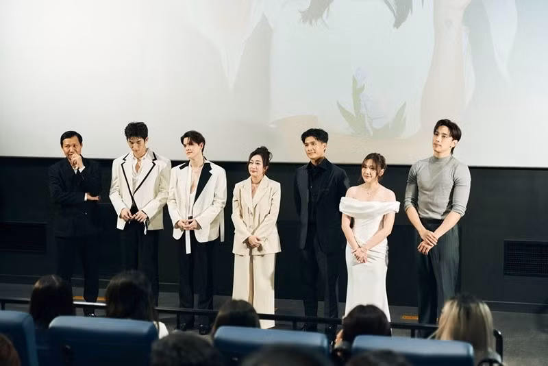 Chị ngã em nâng là dự án điện ảnh đầu tiên của Lâm Bảo Châu. Ảnh: FB Lâm Bảo Châu.