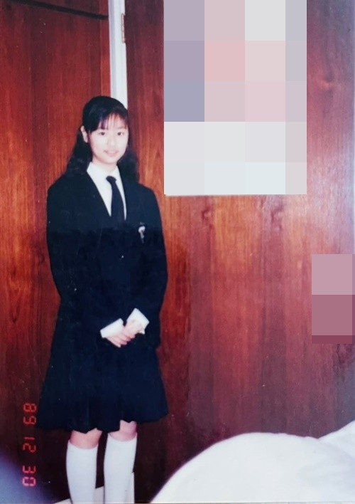 Nữ diễn viên từng đăng tải lại ảnh cũ do bạn học gửi tặng và bày tỏ cảm xúc khi nhìn lại những khoảnh khắc tuổi trẻ hồn nhiên của mình. Ảnh: FB Lâm Tâm Như.