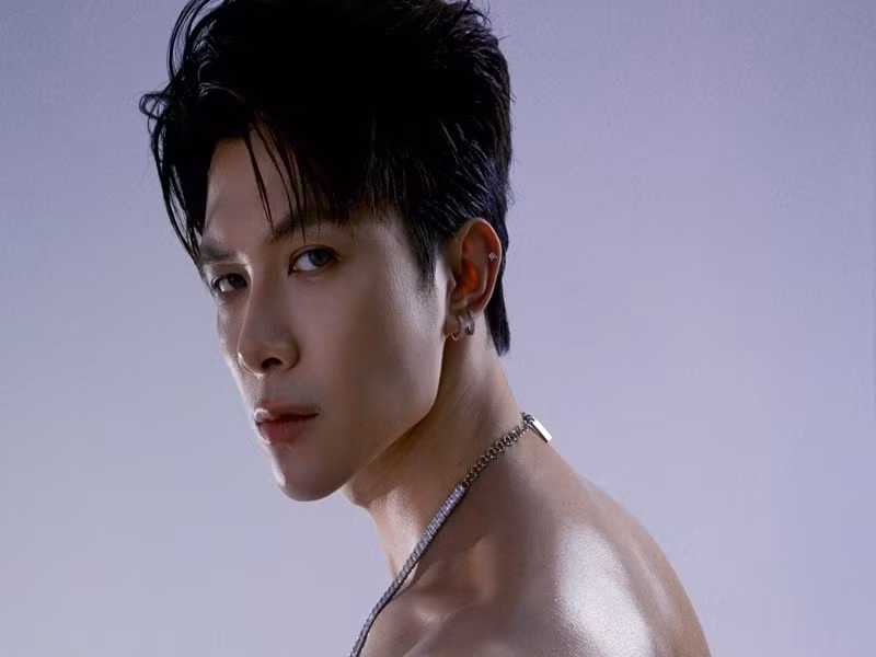 Khi Anh Tú ngày càng bảnh bao, Diệu Nhi hài hước cho rằng cô nuôi chồng mát tay. Ảnh: FB Anh Tú.