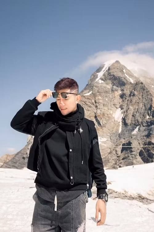 Lương Bằng Quang còn viết Nắng sân trường (Đan Trường hát), Dịu dàng đến từng phút giây (Quang Vinh thể hiện). Ảnh: FB Lương Bằng Quang.