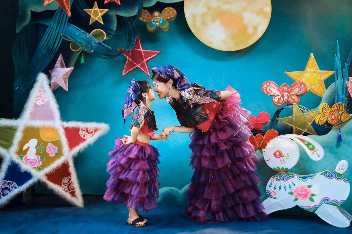 Pha Lê một mình nuôi con gái sau khi ly hôn chồng người Hàn Quốc vào năm 2022. Ảnh: FB Pha Lê.