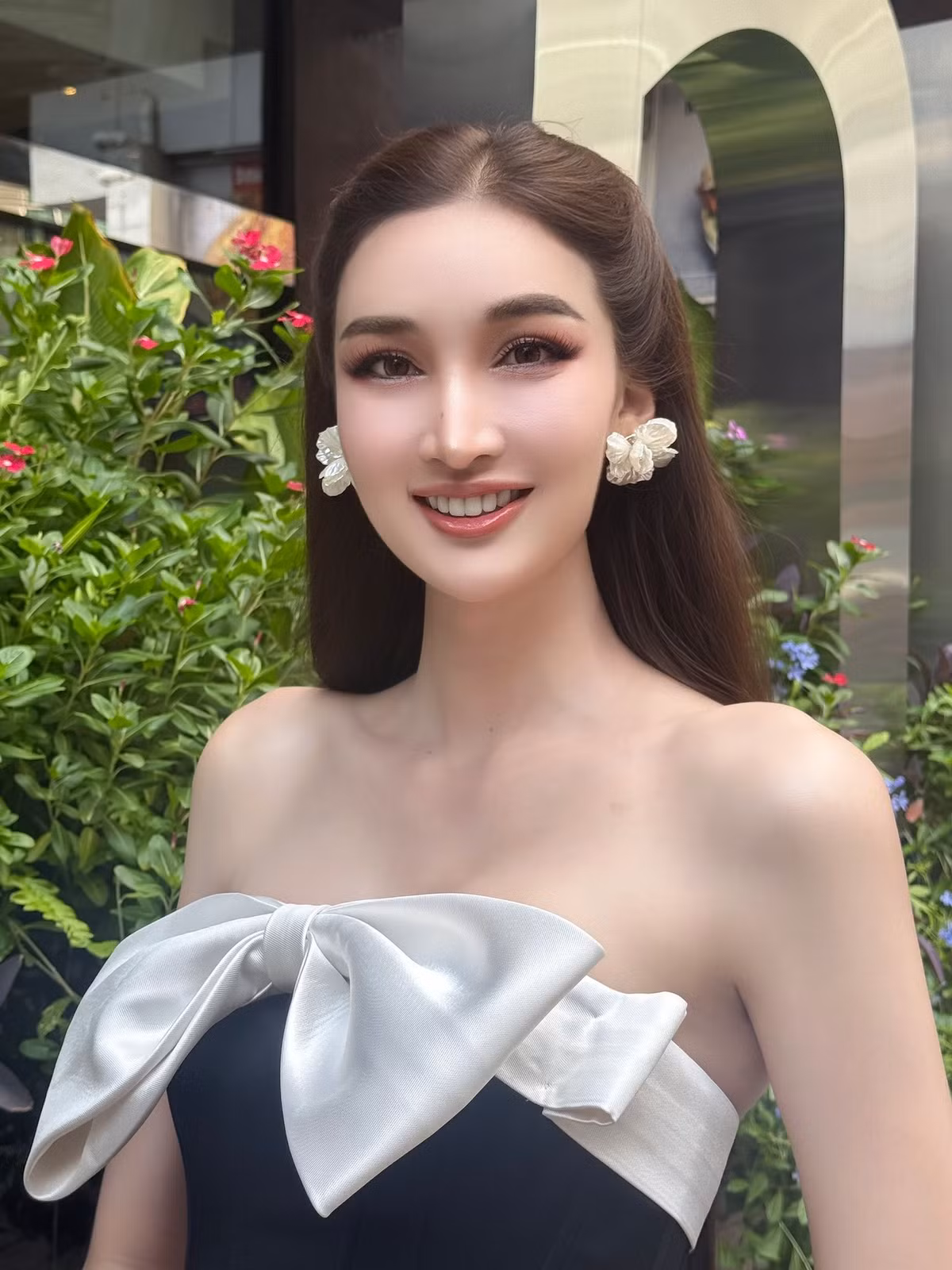 Đại diện Thái Lan - Preeyakorn Pohnprom sở hữu nhan sắc đẹp như búp bê sống. Cô đăng quang Miss Tiffany's Universe 2025. Ảnh: FB Preeyakorn Pohnprom.