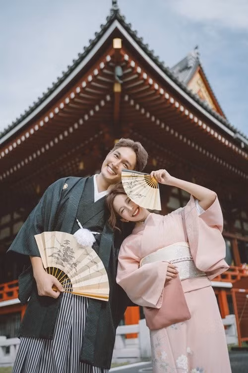 Nhiều khán giả mong chờ đám cưới của Ngọc Huyền và Đình Tú. Ảnh: FB Đình Tú.