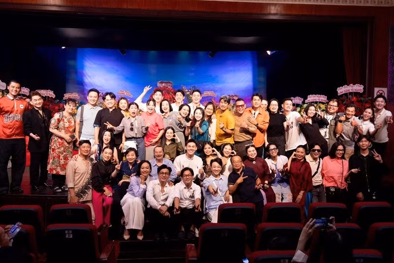 Đối với Hồng Ánh, Nhà hát kịch IDECAF là một trong những ngôi trường đặc biệt đã dạy cho cô nhiều bài học quý giá. Ảnh: FB Hồng Ánh.