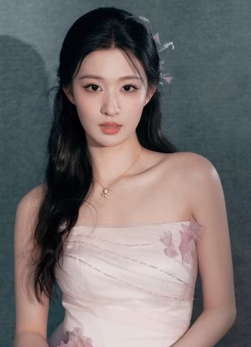 "Tiểu Lưu Diệc Phi" kín tiếng về chuyện tình cảm. Ảnh: Znews.