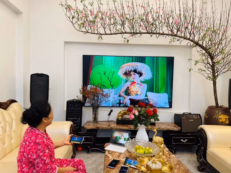 Biệt thự của gia đình nữ ca sĩ tiện nghi, có nội thất sang trọng.