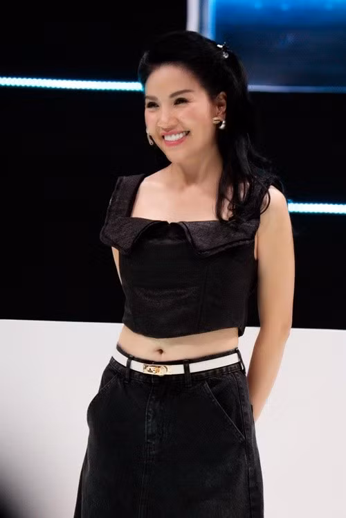 Ngọc Trinh kết hôn với một đạo diễn người Hàn Quốc. Cô chia sẻ thông tin ly hôn vào năm 2022. Hiện tại, ở tuổi 48, Ngọc Trinh sở hữu nhan sắc “lão hóa ngược”. Ảnh: FB Ngọc Trinh.