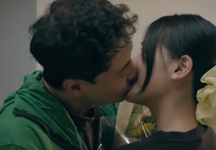 View - Yến My khóa môi Thanh Sơn trong phim mới, gây chú ý với nhan sắc gợi cảm | Báo Tri thức và Cuộc sống - TIN TỨC PHỔ BIẾN KIẾN THỨC 24H