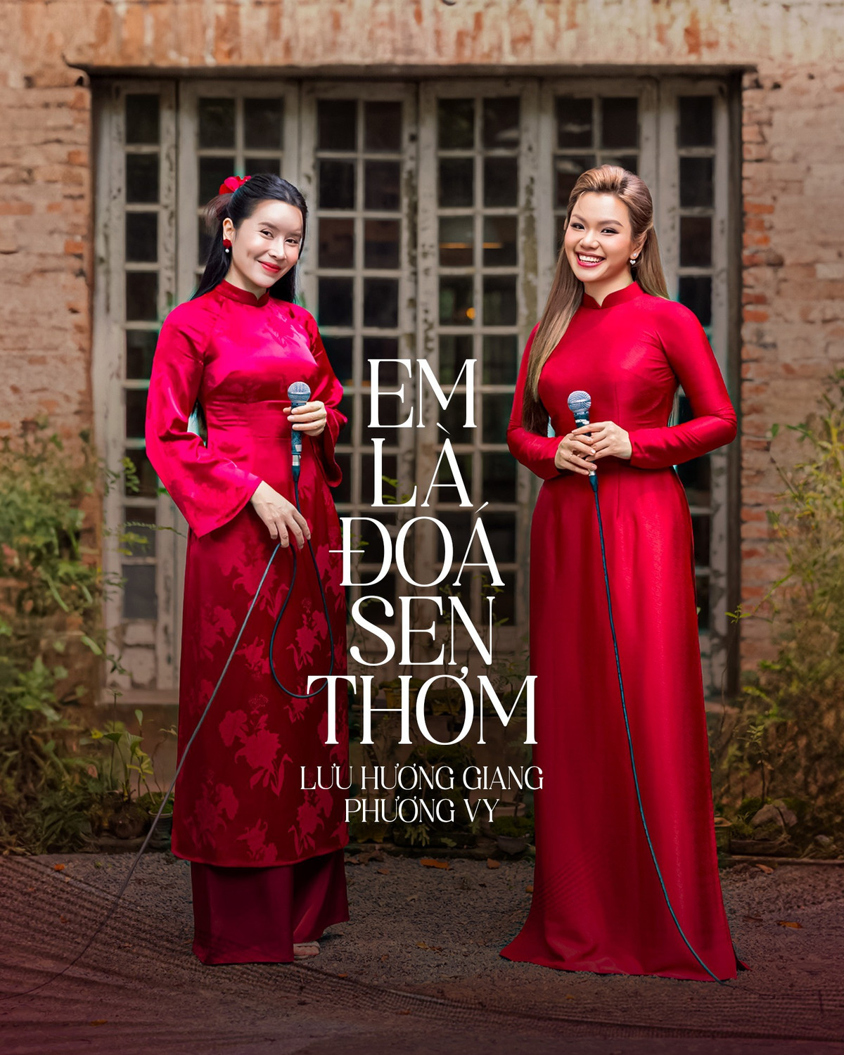 Lưu Hương Giang và Phương Vy ra mắt MV Em là đóa sen thơm, ca khúc Chị em mình trên ti vi.