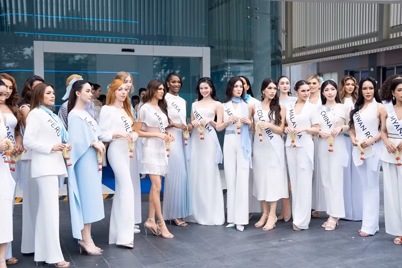 Trên trang cá nhân, Hà Tâm Như vừa chia sẻ, cô giành vị trí thứ 2 trong phần thi tài năng ở Miss International Queen 2025.