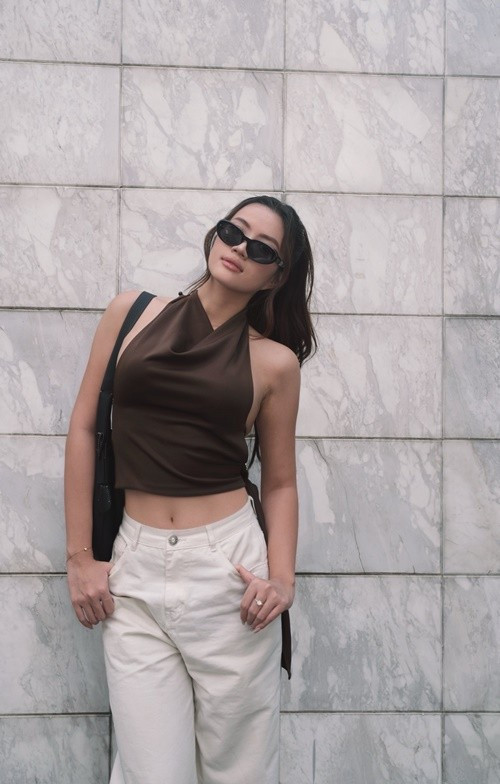 Điều Minh Nhàn trân quý nhất bây giờ là sức khỏe. "Đó là thứ duy nhất giúp tôi đi đường dài, sống có ý nghĩa. Ngoài ra, tôi cũng học được cách lắng nghe cơ thể, không bỏ qua những tín hiệu nhỏ", cô trải lòng.