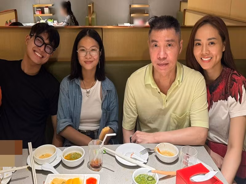 Các con cũng là chỗ dựa tinh thần của nghệ sĩ Công Lý. Ảnh: FB Công Lý.