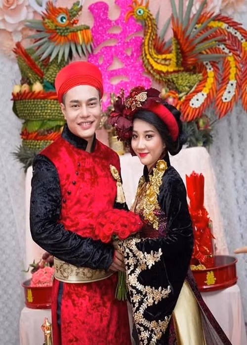 Quỳnh Quỳnh chiều chồng hết mức. Cô chăm miếng ăn, giấc ngủ cho Lê Dương Bảo Lâm, làm trợ lý, tài xế cho anh. Ảnh: FB Lê Dương Bảo Lâm.