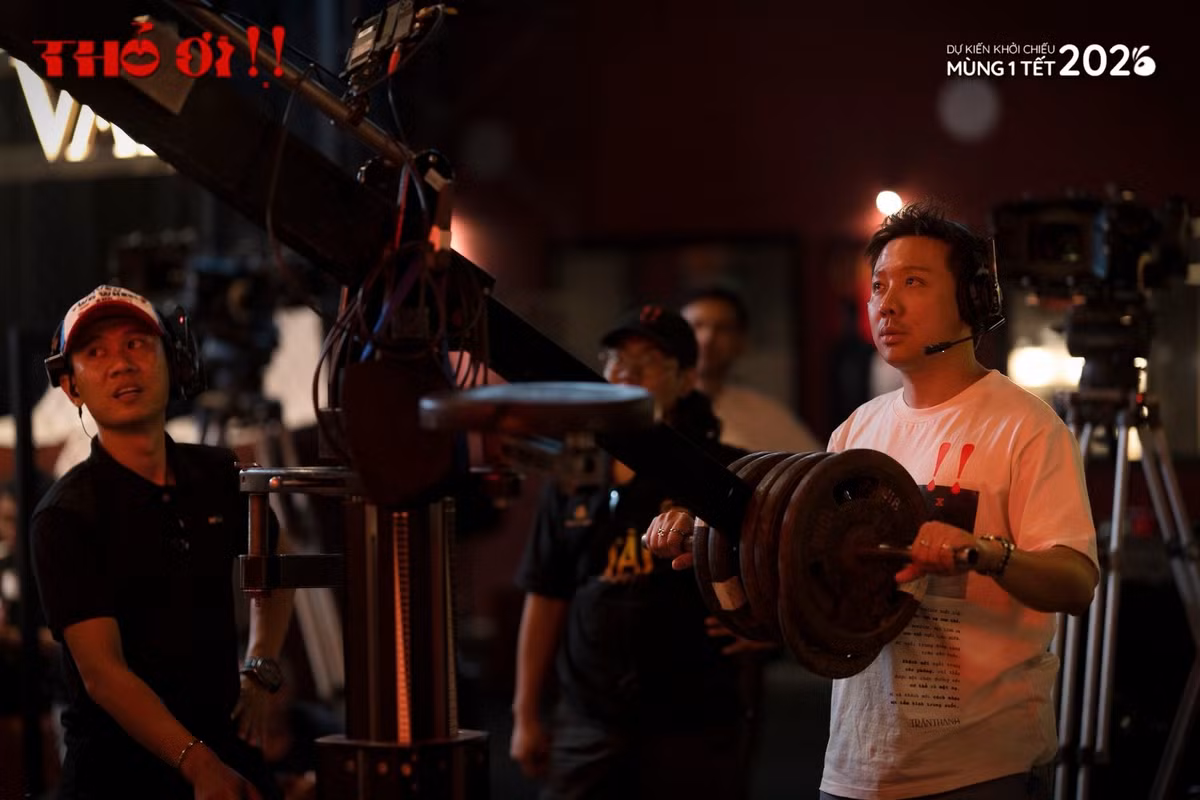 Ngoài Huyền Tình Dạ Trạch, 'đường đua' phim Tết 2026 còn gồm Thỏ ơi, Mùi phở, Báu vật trời cho, Nhà ba tôi một phòng. Thỏ ơi thuộc thể loại drama - tâm lý. Phim do Trấn Thành sản xuất, làm đạo diễn. Ảnh: FB Trấn Thành.