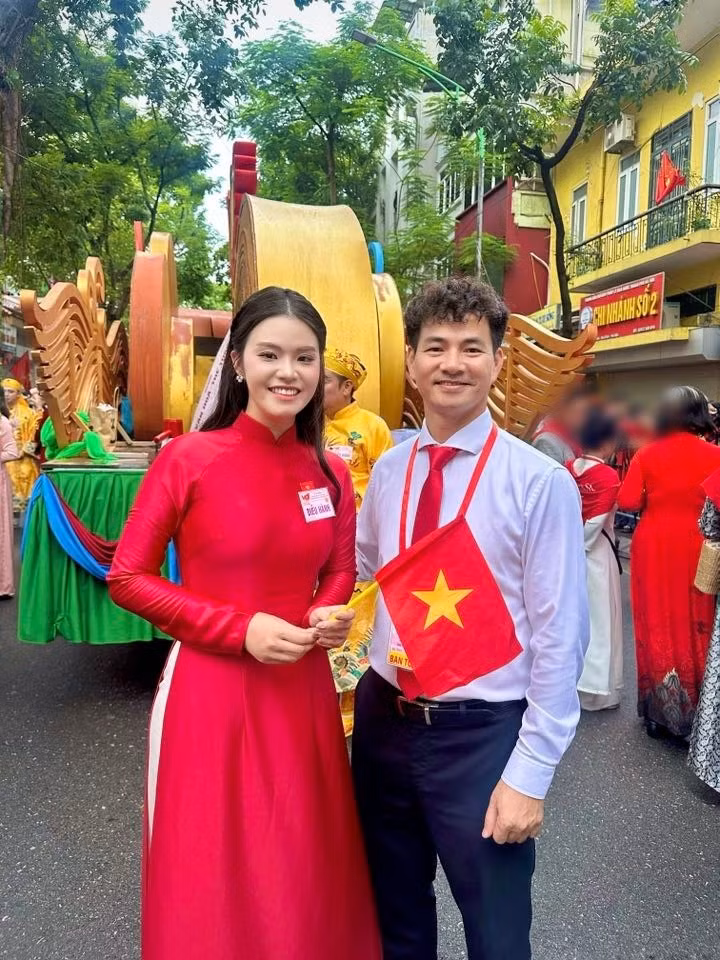 Nàng hậu chia sẻ những khoảnh khắc đáng nhớ trong tổng duyệt A80. Ảnh: FB Trần Mỹ Huyền.