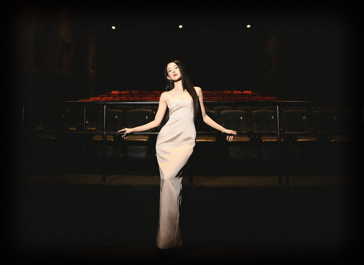 Trình Mỹ Duyên chia sẻ trên VOV, cô chưa từng học qua về diễn xuất, cũng không được trau dồi về đài từ trước khi đóng phim. Trước đó, sau khi quay xong Đừng nói khi yêu, cô đăng ký một khóa học diễn xuất để bản thân được tốt hơn.