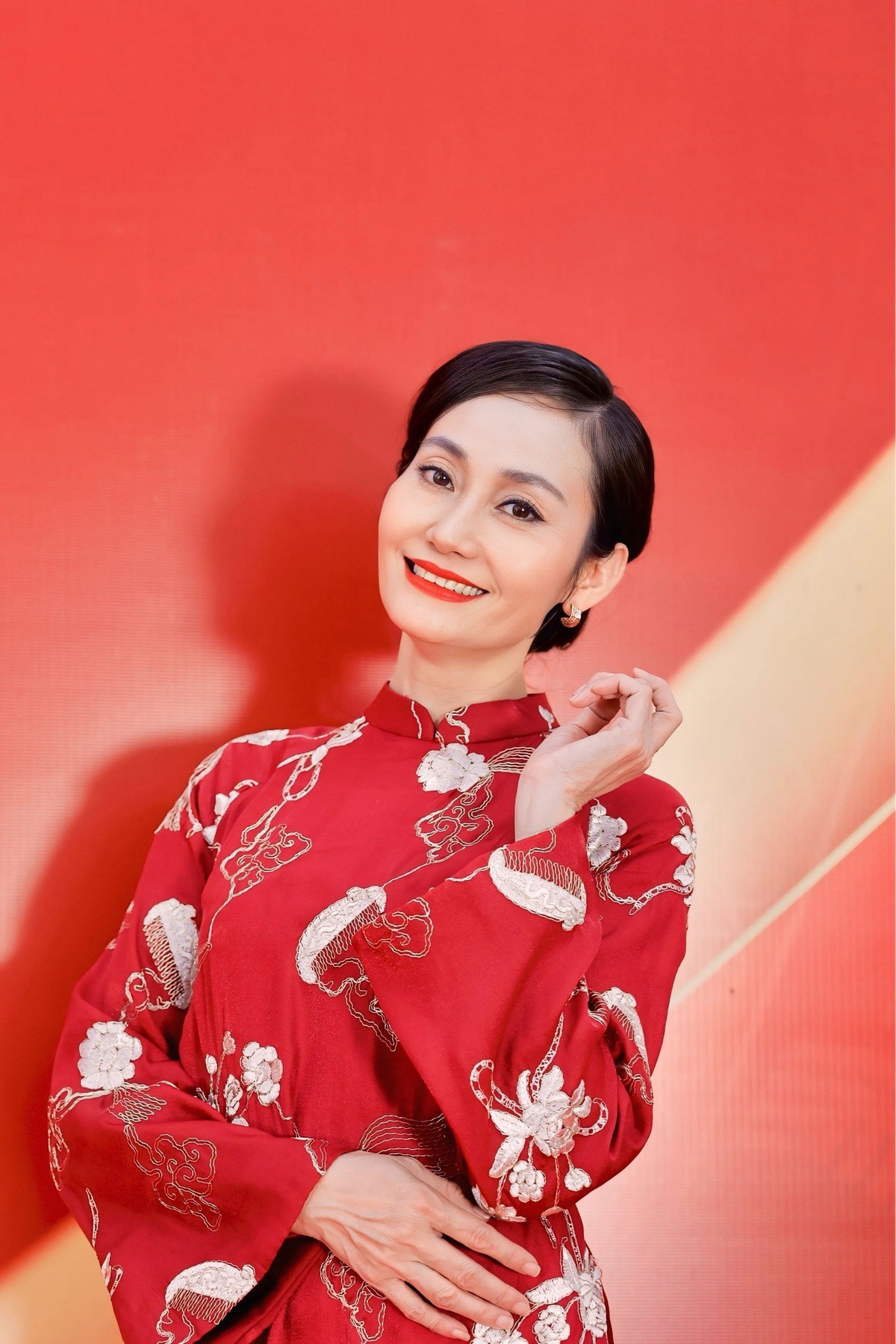 Hạnh Thúy là gương mặt thực lực của điện ảnh Việt, từng giành nhiều giải thưởng như Nữ diễn viên phụ xuất sắc tại Liên hoan phim Việt Nam 2007, Nữ diễn viên phụ xuất sắc nhất hạng mục Phim truyện điện ảnh tại Cánh Diều Vàng 2023, Nữ diễn viên phụ xuất sắc nhất tại Liên hoan phim Việt Nam 2023. Ảnh: FB Hạnh Thúy.