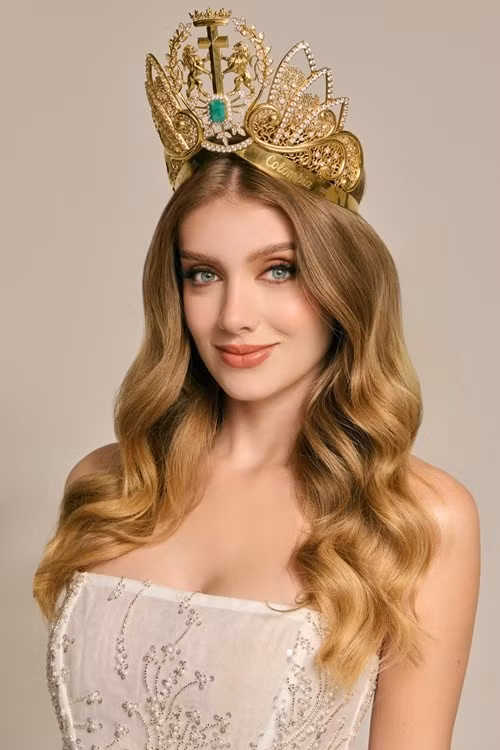 Đại diện Colombia – Catalina Duque được Missosology xếp thứ 2 trong bảng dự đoán. Ảnh: Fanpage Hoa hậu Quốc tế.