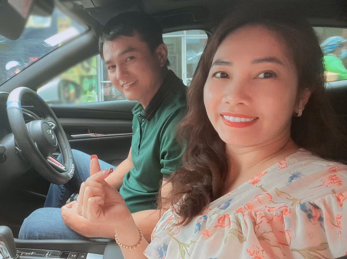 Trúc Trương là hậu phương vững chắc của Cao Minh Đạt. Cô thường xuyên quảng bá các dự án phim của Cao Minh Đạt trên mạng xã hội. Ảnh: FB Trúc Trương Cao Minh Đạt.