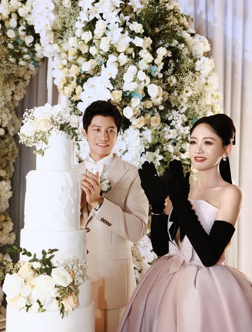 Trần Kiều Ân kết hôn với Alan (Tăng Vĩ Xương) – doanh nhân người Malaysia sau khi cả hai quen biết qua chương trình truyền hình thực tế. Nữ diễn viên hơn chồng 9 tuổi.