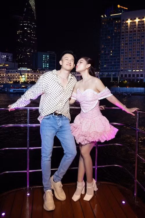 Tróng showbiz, ngoài Khải Đăng, Kay Trần, Ngọc Thanh Tâm còn có mối quan hệ thân thiết với Dương Triệu Vũ, Đàm Vĩnh Hưng. Ảnh: FB Dương Triệu Vũ.