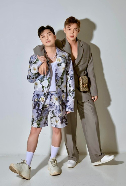 Don Nguyễn và Thanh Tú không muốn tổ chức đám cưới hay kết hôn. "Chúng tôi sợ mất đi cái duyên của 2 đứa", "thánh hát nhép" cho hay. Ảnh: FB Thanh Tú.