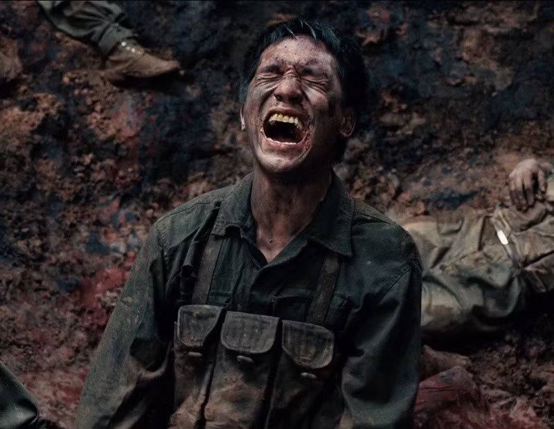 Một trong những bộ phim hay dịp Quốc khánh 2/9 năm nay là Mưa đỏ. Theo Znews, Mưa đỏ lấy cảm hứng từ sự kiện 81 ngày đêm chiến đấu anh dũng, kiên cường của nhân dân và cán bộ, chiến sĩ bảo vệ thành cổ Quảng Trị năm 1972. Ảnh: Znews.